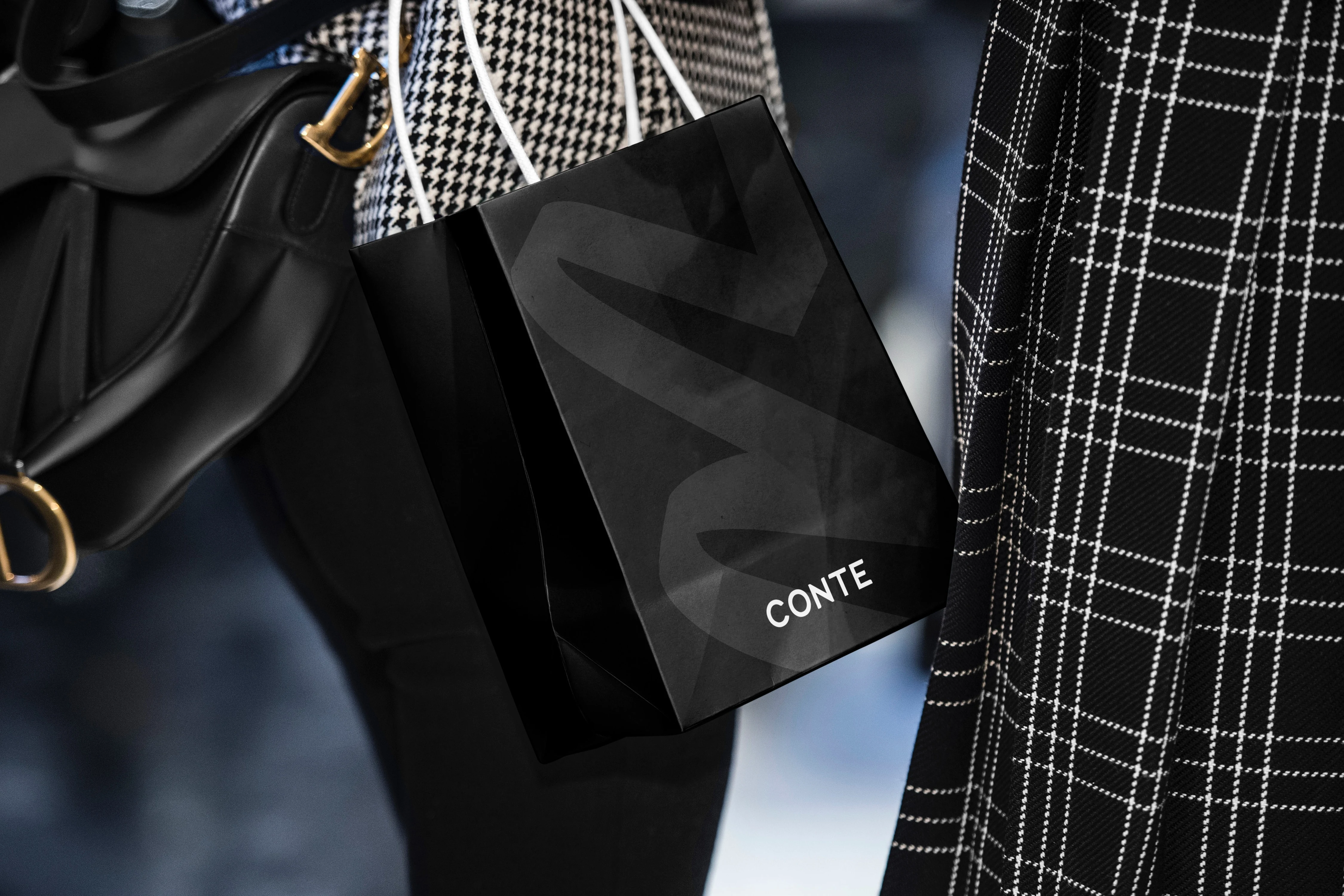 Product-focused presentation